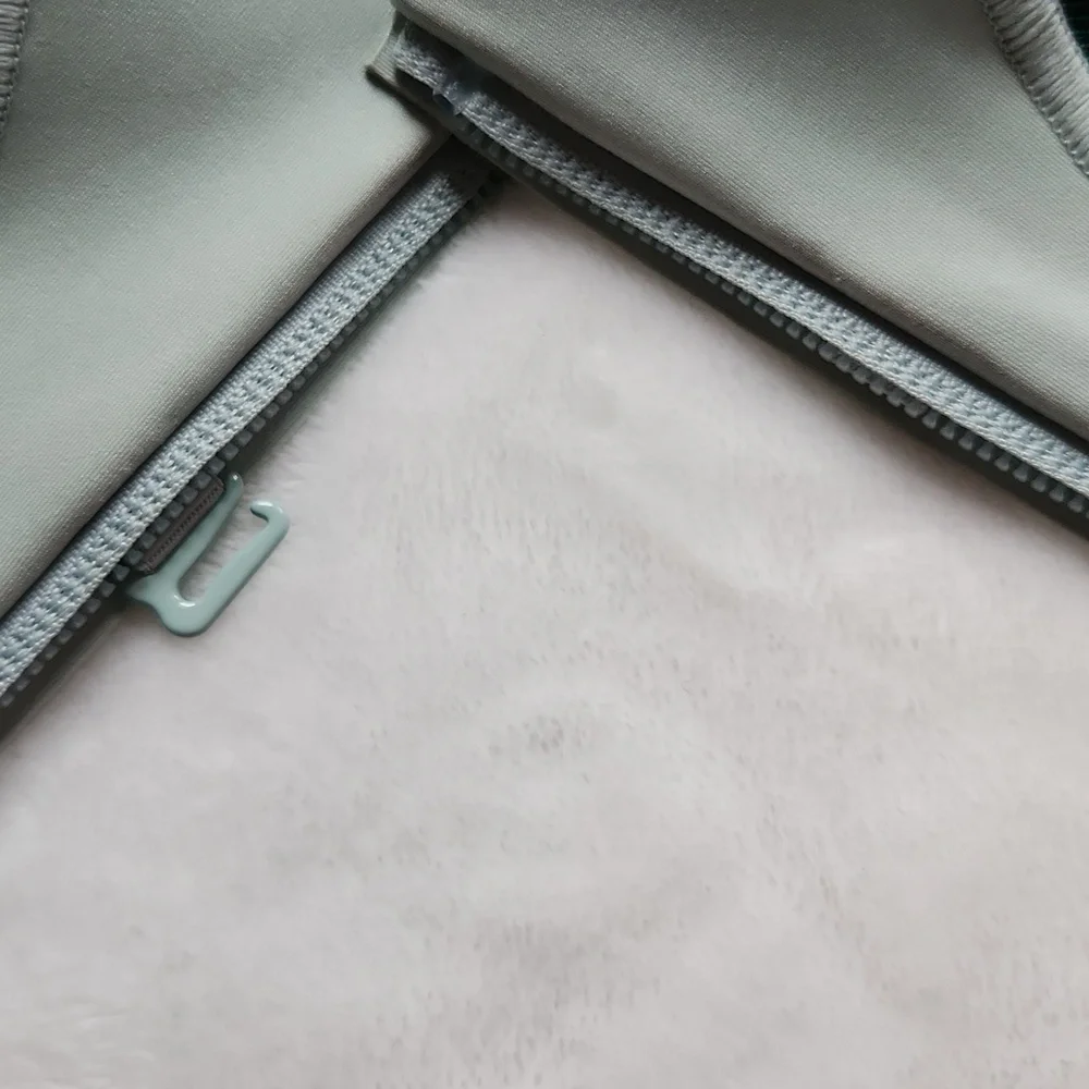 Adidas Activewear, Gym, Workout, Ivy Park XS,Mesh, Support Bra w/ Front Zipper - Picture 7 of 8